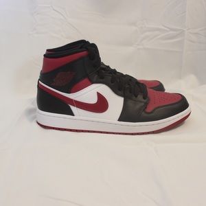 Jordan 1 Mid Bred Toe, US 10.5